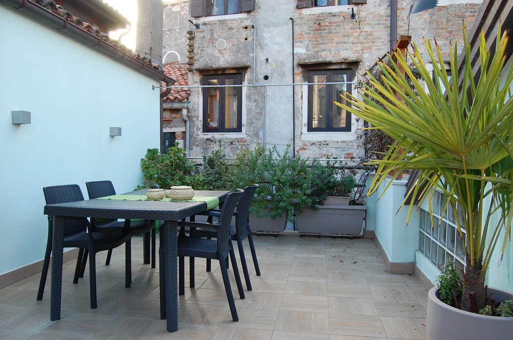Апартаменти Loft Due Cuori Con Terrazza Венеція Екстер'єр фото