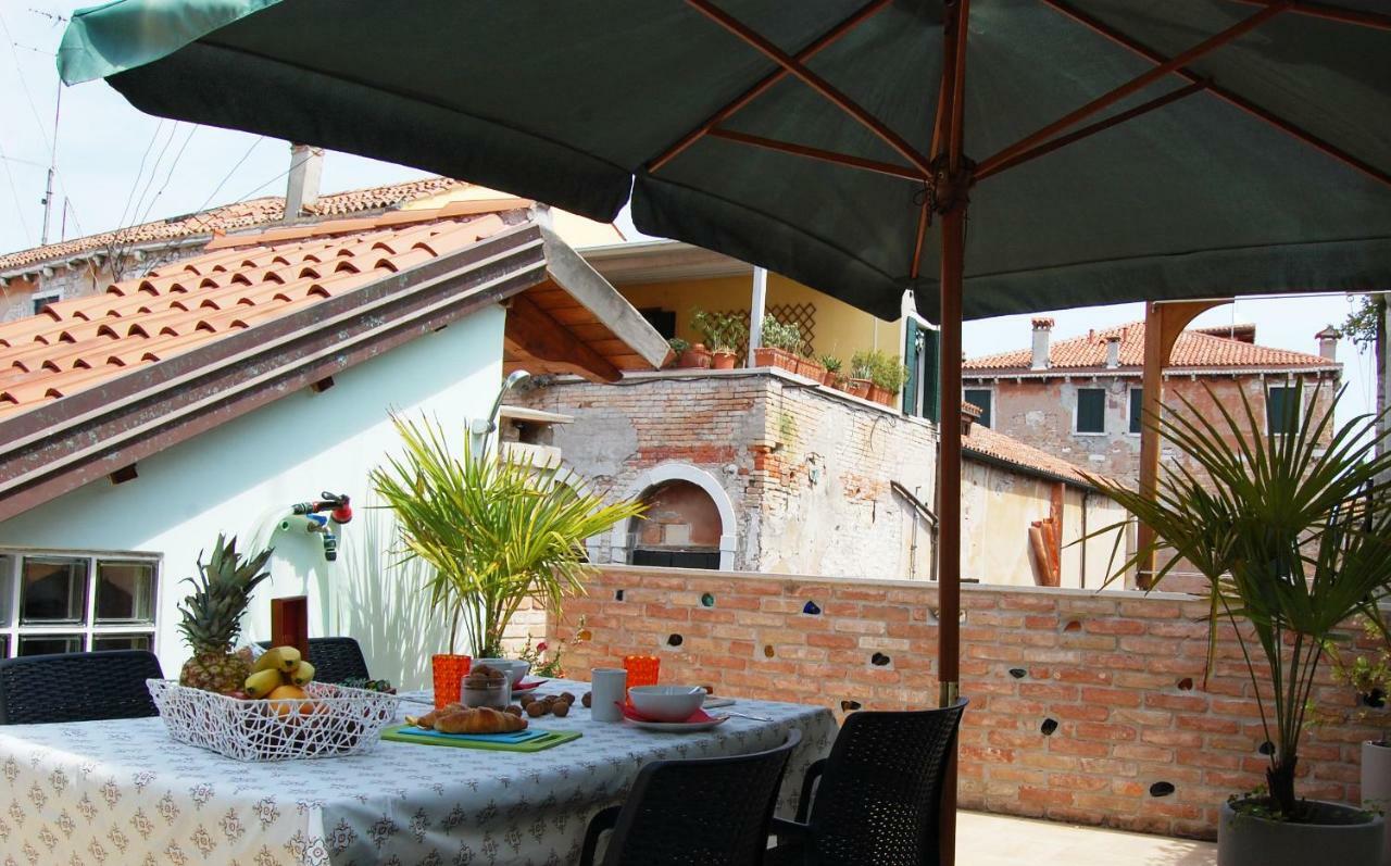 Апартаменти Loft Due Cuori Con Terrazza Венеція Екстер'єр фото