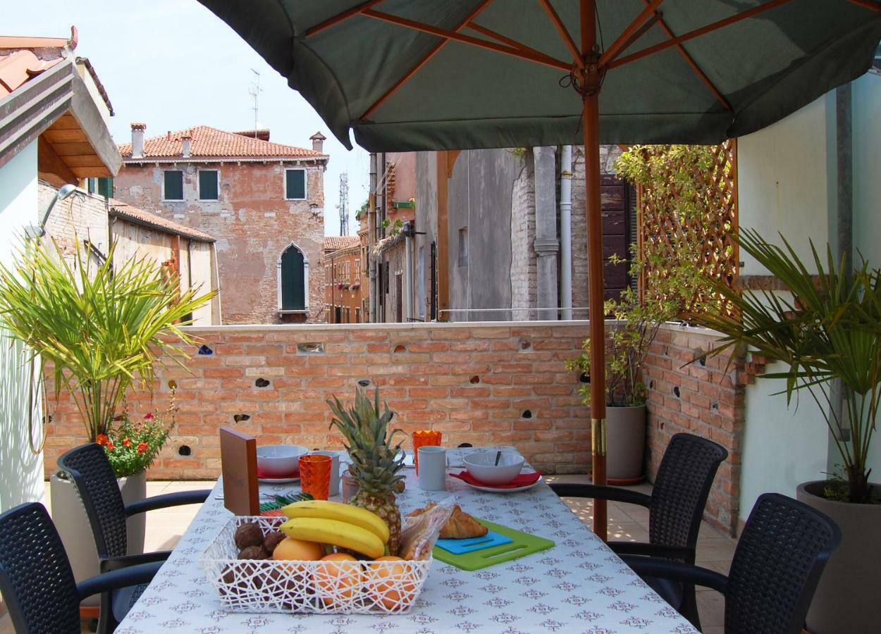 Апартаменти Loft Due Cuori Con Terrazza Венеція Екстер'єр фото